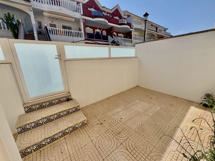 Image No.9-3 Bed Villa for sale