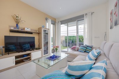 o1j9u833i6mlrhiah3ome9daq4e