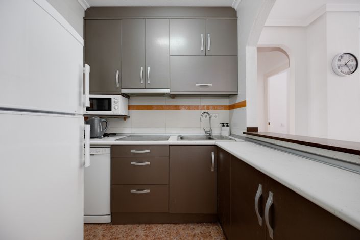 Image No.10-2 Bed Apartment for sale