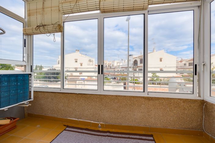 Image No.28-2 Bed Apartment for sale