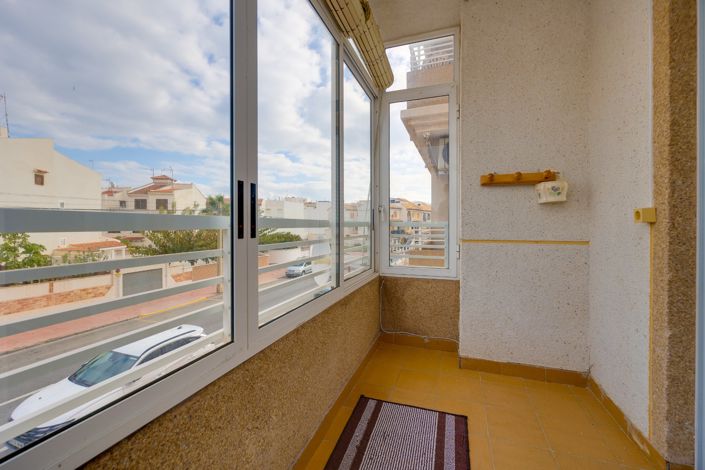 Image No.29-2 Bed Apartment for sale