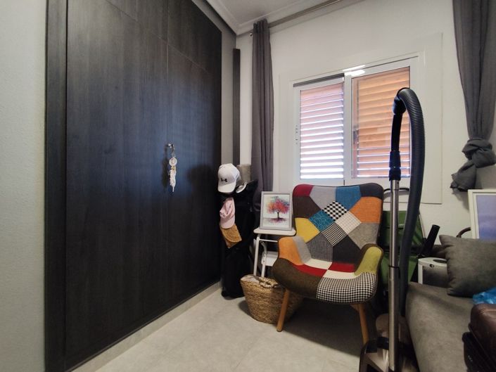 Image No.17-2 Bed Apartment for sale