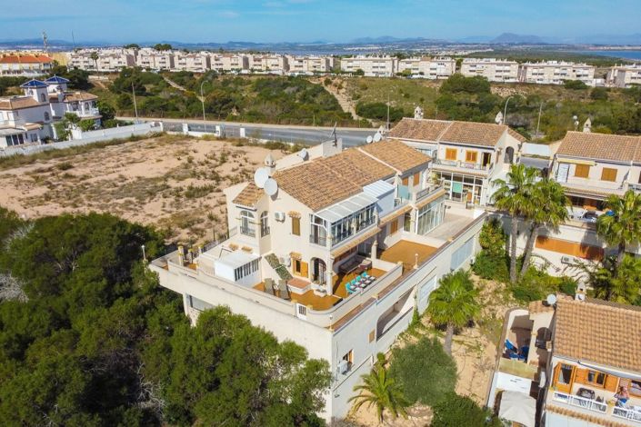 Image No.22-2 Bed Apartment for sale