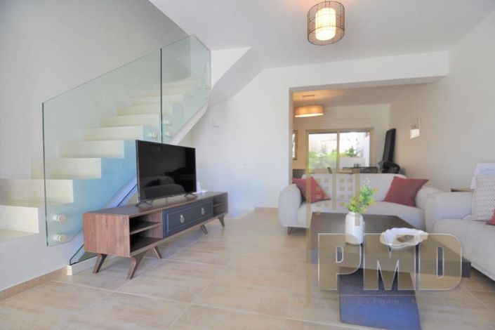 Image No.1-Appartement de 4 chambres à vendre à Saronida