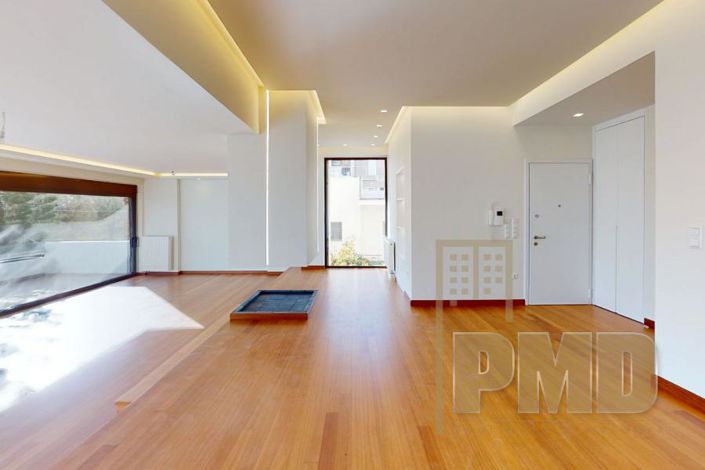 Image No.1-4 Bed Apartment for sale