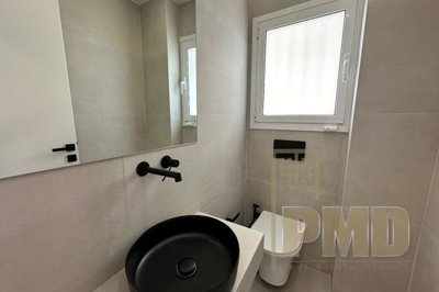 5803-m-5546498456554db096118e