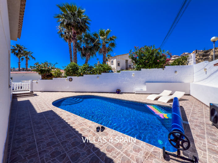 Image No.5-4 Bed Villa for sale