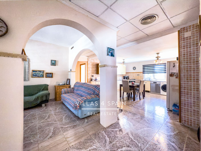 Image No.23-12 Bed Villa for sale