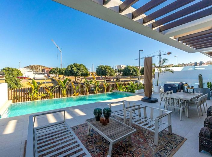 Image No.6-Villa de 4 chambres à vendre à Espagne