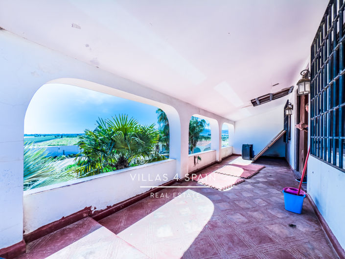 Image No.42-8 Bed Villa for sale