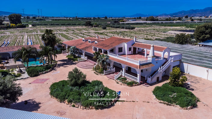 Image No.60-8 Bed Villa for sale