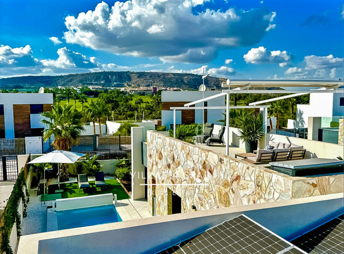 Image No.21-3 Bed Villa for sale