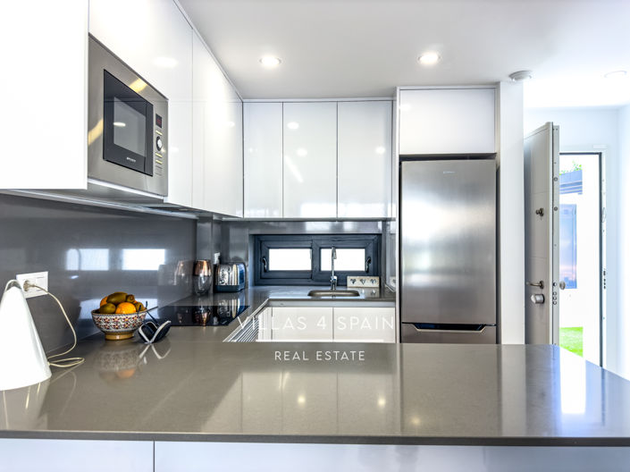 Image No.12-Appartement de 2 chambres à vendre à Villamartin