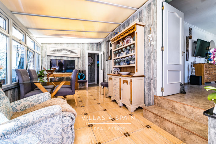 Image No.15-Villa de 4 chambres à vendre à Orihuela Costa