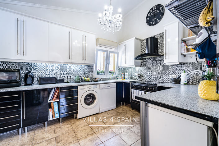 Image No.23-Villa de 4 chambres à vendre à Orihuela Costa