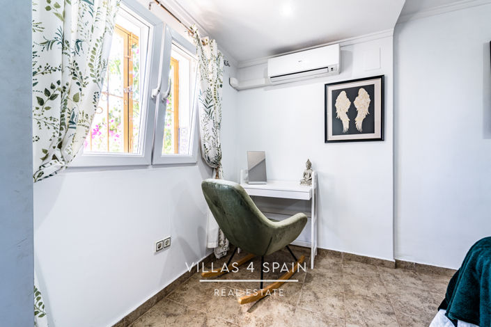 Image No.35-Villa de 4 chambres à vendre à Orihuela Costa