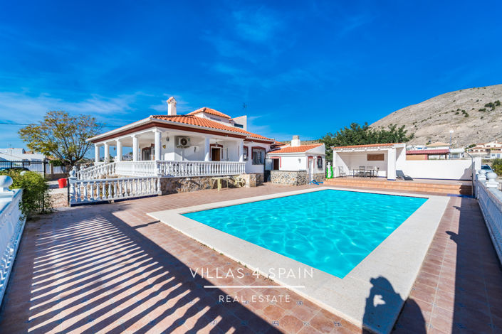 Image No.2-Villa de 3 chambres à vendre à Fortuna