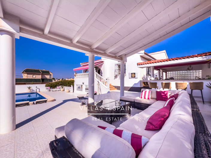 Image No.11-4 Bed Villa for sale