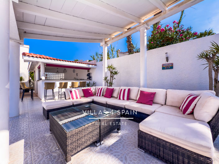 Image No.13-4 Bed Villa for sale