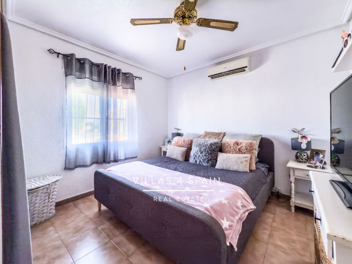 Image No.33-4 Bed Villa for sale