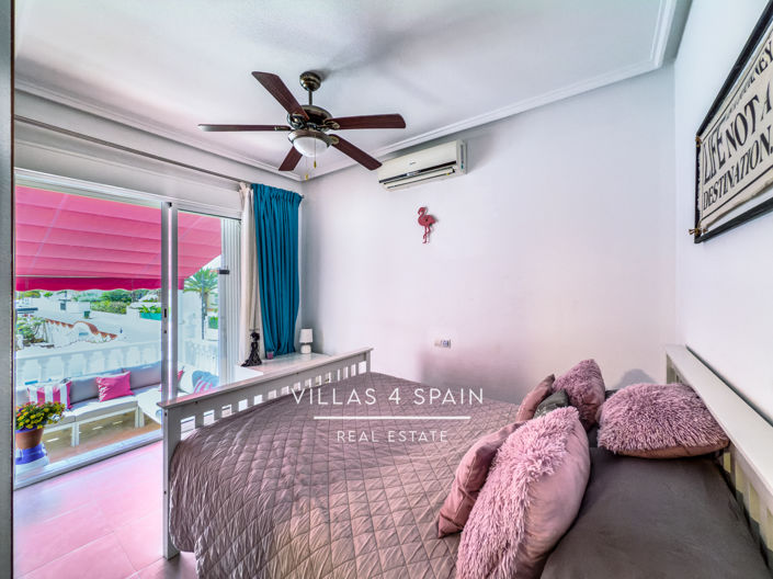 Image No.44-4 Bed Villa for sale