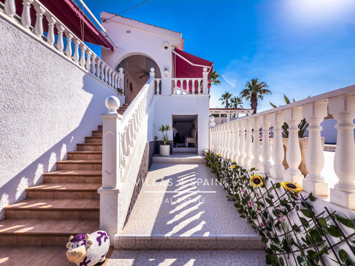 Image No.52-4 Bed Villa for sale