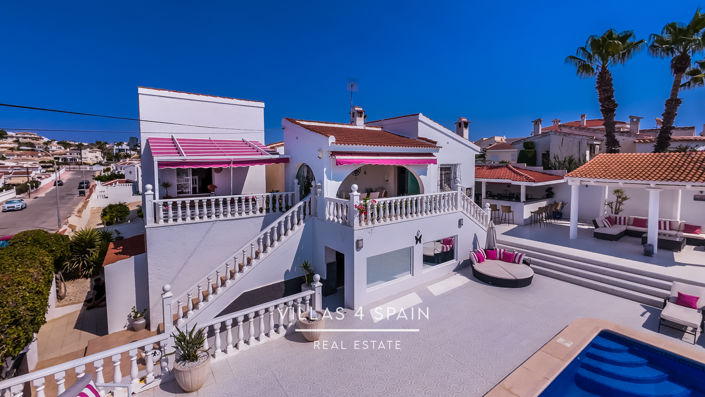 Image No.64-4 Bed Villa for sale