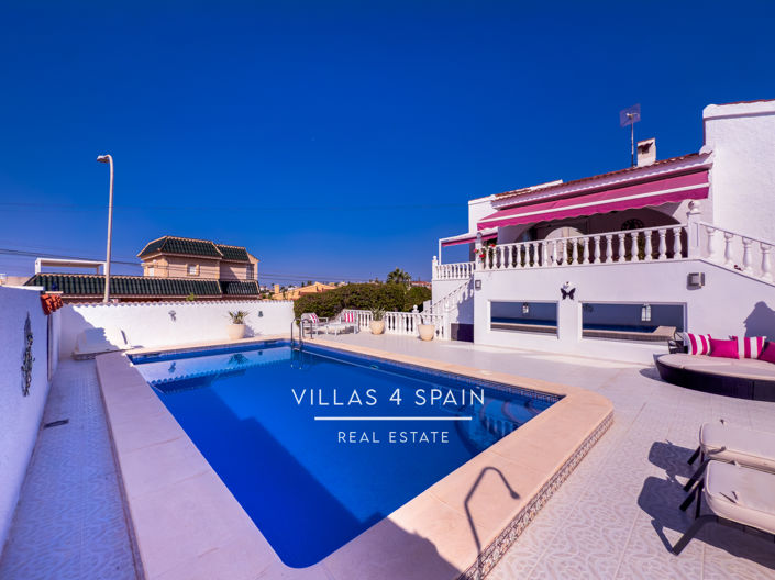 Image No.8-4 Bed Villa for sale