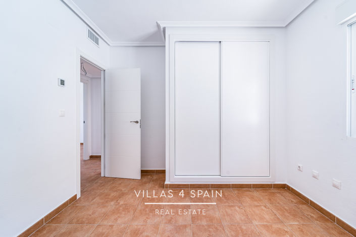 Image No.49-3 Bed Villa for sale