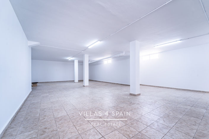 Image No.66-3 Bed Villa for sale