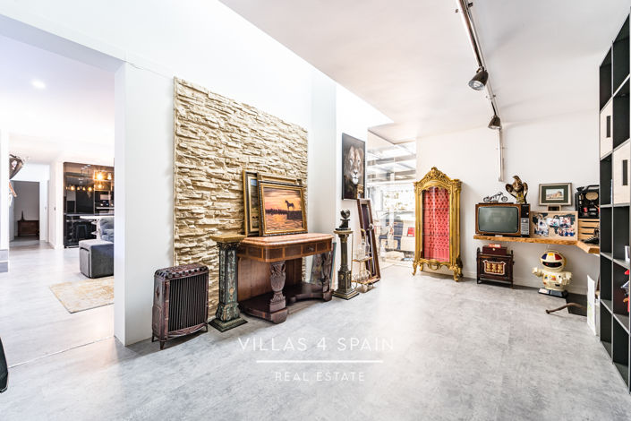 Image No.12-3 Bed Villa for sale