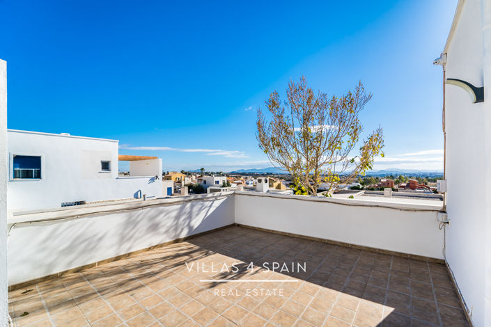 Image No.33-3 Bed Villa for sale