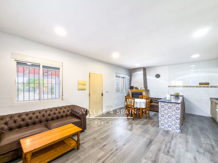 Image No.13-2 Bed Villa for sale