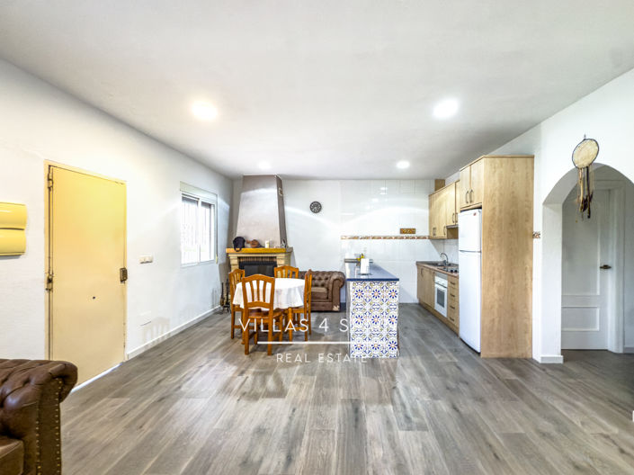 Image No.14-2 Bed Villa for sale