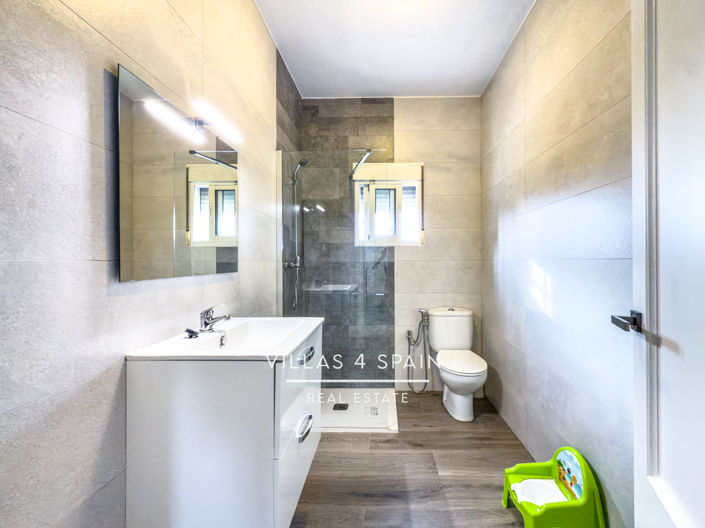 Image No.23-2 Bed Villa for sale