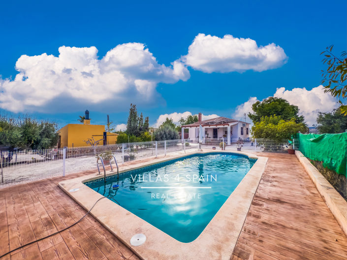 Image No.3-2 Bed Villa for sale