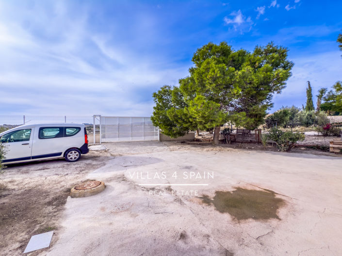 Image No.39-2 Bed Villa for sale