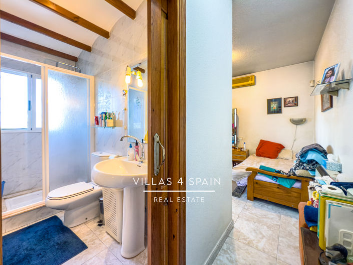 Image No.26-4 Bed Villa for sale