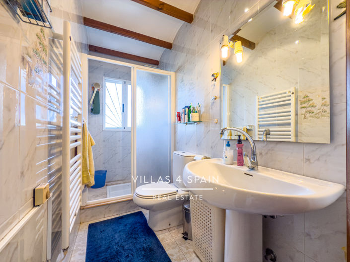 Image No.27-4 Bed Villa for sale