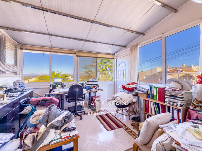 Image No.31-4 Bed Villa for sale