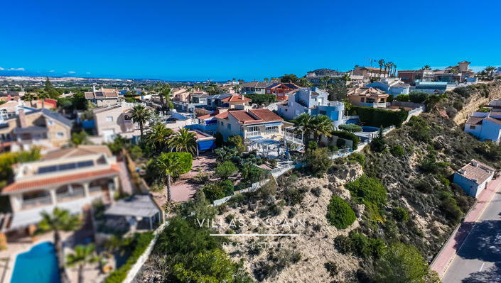 Image No.62-4 Bed Villa for sale