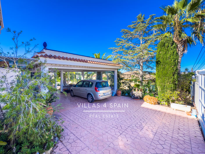 Image No.8-4 Bed Villa for sale