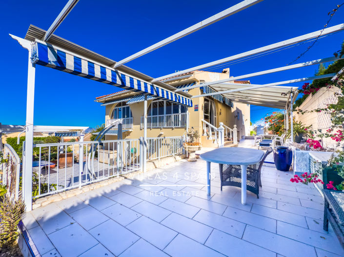 Image No.10-4 Bed Villa for sale