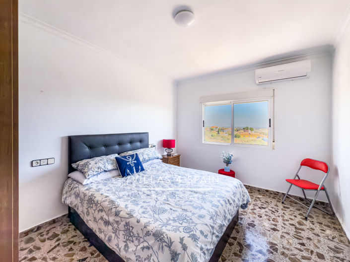 Image No.30-6 Bed Villa for sale