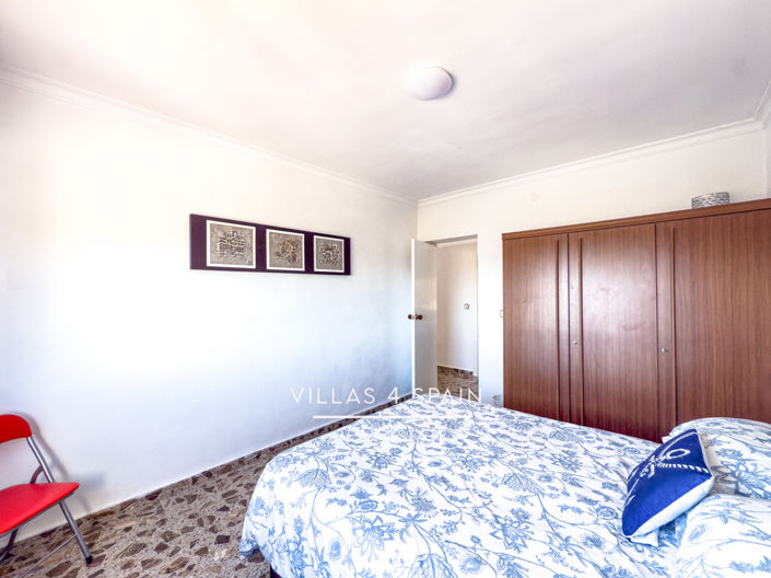 Image No.32-6 Bed Villa for sale