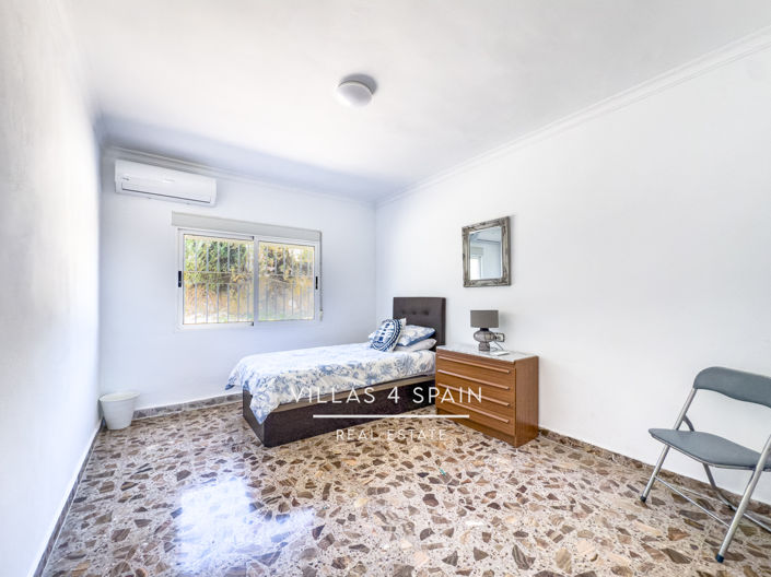 Image No.33-6 Bed Villa for sale