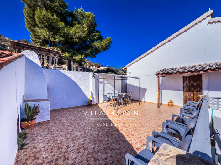 Image No.41-6 Bed Villa for sale