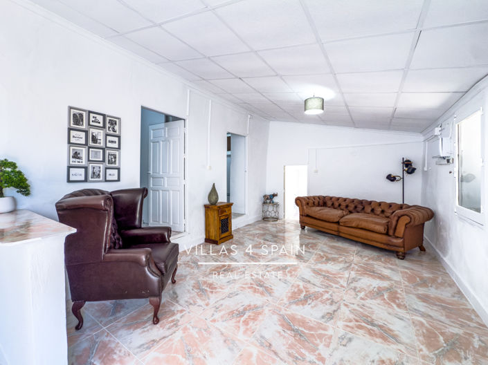 Image No.49-6 Bed Villa for sale