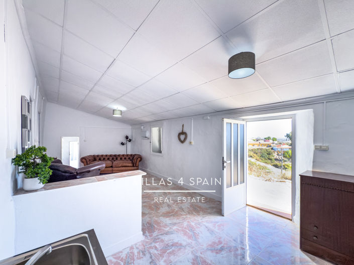 Image No.50-6 Bed Villa for sale