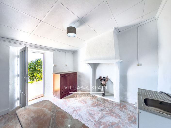 Image No.51-6 Bed Villa for sale